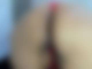 Live cam show with DaianaLutzRx - Thick on Mixed Magazine Live
