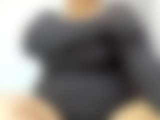 Live cam show with DaianaLutzRx - Thick on xplaylive.com