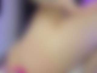 Live cam show with Pau_live - Lovense on Uber Horny