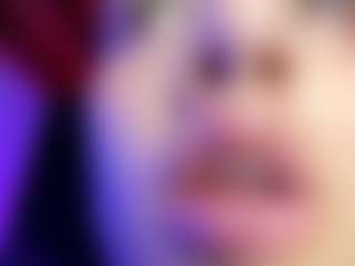Live cam show with Pau_live - Shaved Pussy Brown Hair on xDating