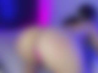 Pau_live's Live Sex Cam Show