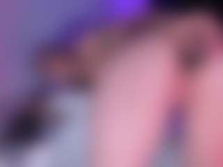 Pau_live's Live Sex Cam Show