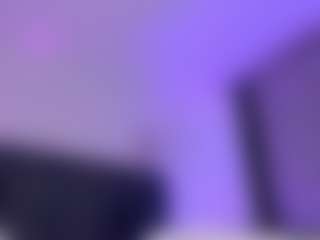 Live cam show with Pau_live - Spank Brown Hair on Camsoda