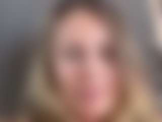 LeMilf's Live Sex Cam Show