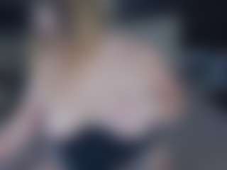 Live cam show with FluffyBeauty - Middle Aged on EXY