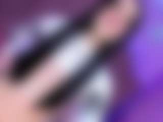 EvaaMooree's Live Sex Cam Show