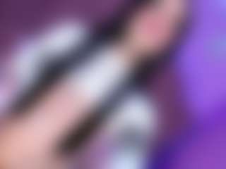 EvaaMooree's Live Sex Cam Show