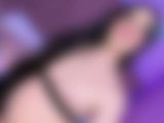 EvaaMooree's Live Sex Cam Show
