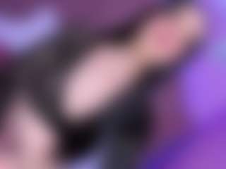 EvaaMooree's Live Sex Cam Show