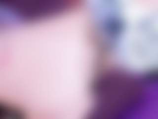 EvaaMooree's Live Sex Cam Show