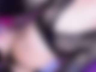 EvaaMooree's Live Sex Cam Show