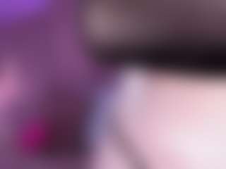 EvaaMooree's Live Sex Cam Show
