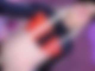 EvaaMooree's Live Sex Cam Show