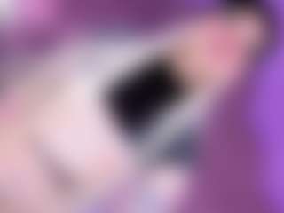 EvaaMooree's Live Sex Cam Show