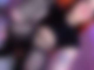 EvaaMooree's Live Sex Cam Show