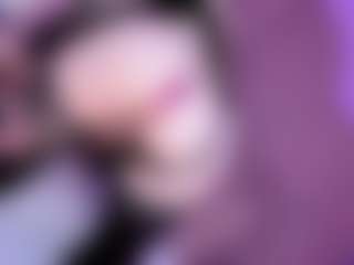 EvaaMooree's Live Sex Cam Show