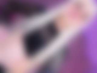Live cam show with EvaaMooree - Green Eyes on camgirlchat.live