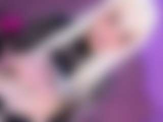 Live cam show with EvaaMooree - Average on thefappeningchat.com