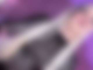 Live cam show with EvaaMooree - HD on Sweet Sext