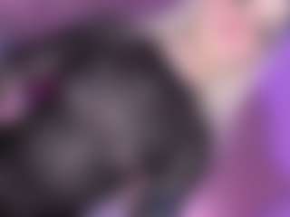 EvaaMooree's Live Sex Cam Show