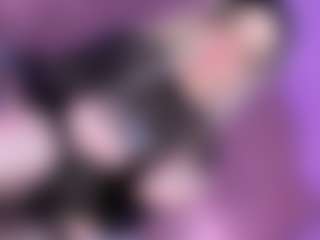 EvaaMooree's Live Sex Cam Show