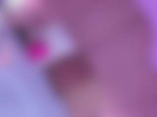 EvaaMooree's Live Sex Cam Show