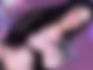 EvaaMooree's Live Sex Cam Show