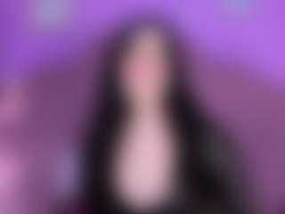 EvaaMooree's Live Sex Cam Show