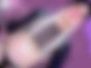 EvaaMooree's Live Sex Cam Show