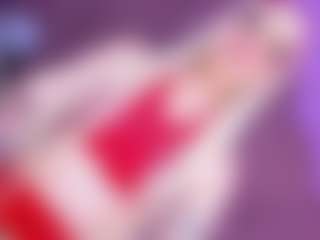 Live cam show with EvaaMooree - Blue Eyes on Camsoda