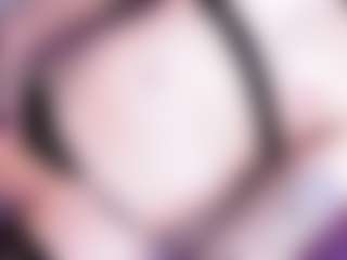EvaaMooree's Live Sex Cam Show
