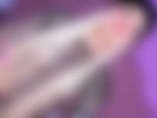 EvaaMooree's Live Sex Cam Show