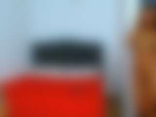 Live cam show with Little-lizzy - Striptease on AdultVida.com