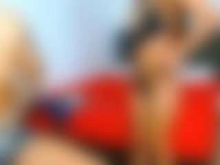 Live cam show with Little-lizzy - HD on CamClone