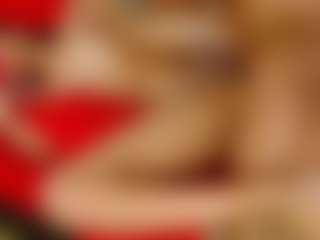 Live cam show with Little-lizzy - Drinking on Dolls Live