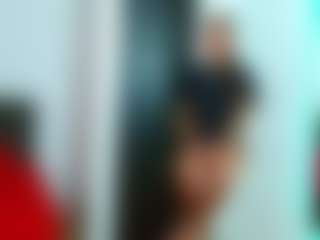 Live cam show with Little-lizzy - Dirty Talk on Camsoda