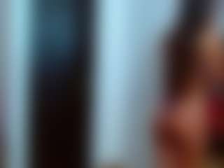Live cam show with Little-lizzy - Flashing on sexytreat.net