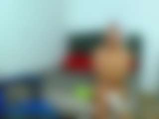 Live cam show with Little-lizzy - Nature on madthumbs
