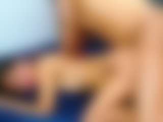 Live cam show with Little-lizzy - Flashing on camgirlchat.live