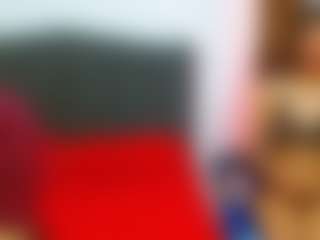 Live cam show with Little-lizzy - Athletic on Soda Cam