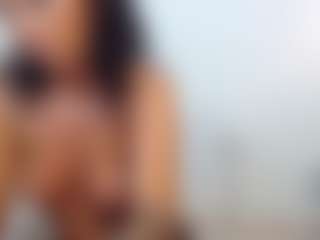 lovelybrowniee's Live Sex Cam Show