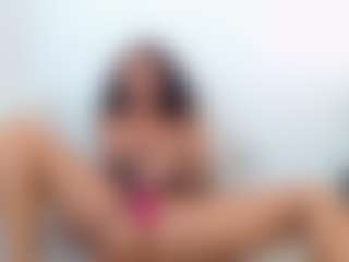 lovelybrowniee's Live Sex Cam Show