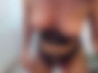lovelybrowniee's Live Sex Cam Show