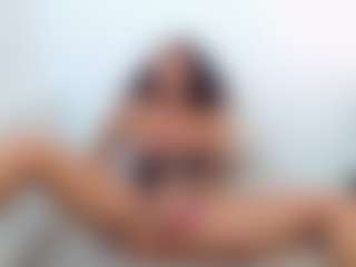 lovelybrowniee's Live Sex Cam Show