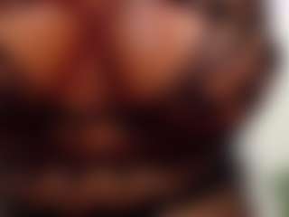 lovelybrowniee's Live Sex Cam Show