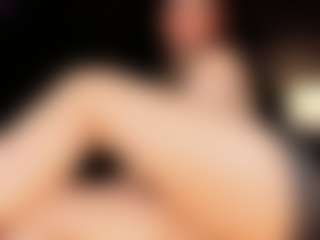 Live cam show with ManellykSparklee - Brown Eyes on Free Soda