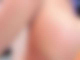 Live cam show with ManellykSparklee - Brown Eyes on Porn Luv