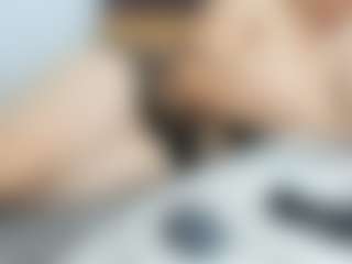 Live cam show with thegisellexx - Middle Aged on madthumbs