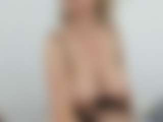 Live cam show with thegisellexx - Mature on Strip Flash - Live Sex Shows