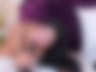 Live cam show with CailynBrowm - Petite Young Adult on live18s.com